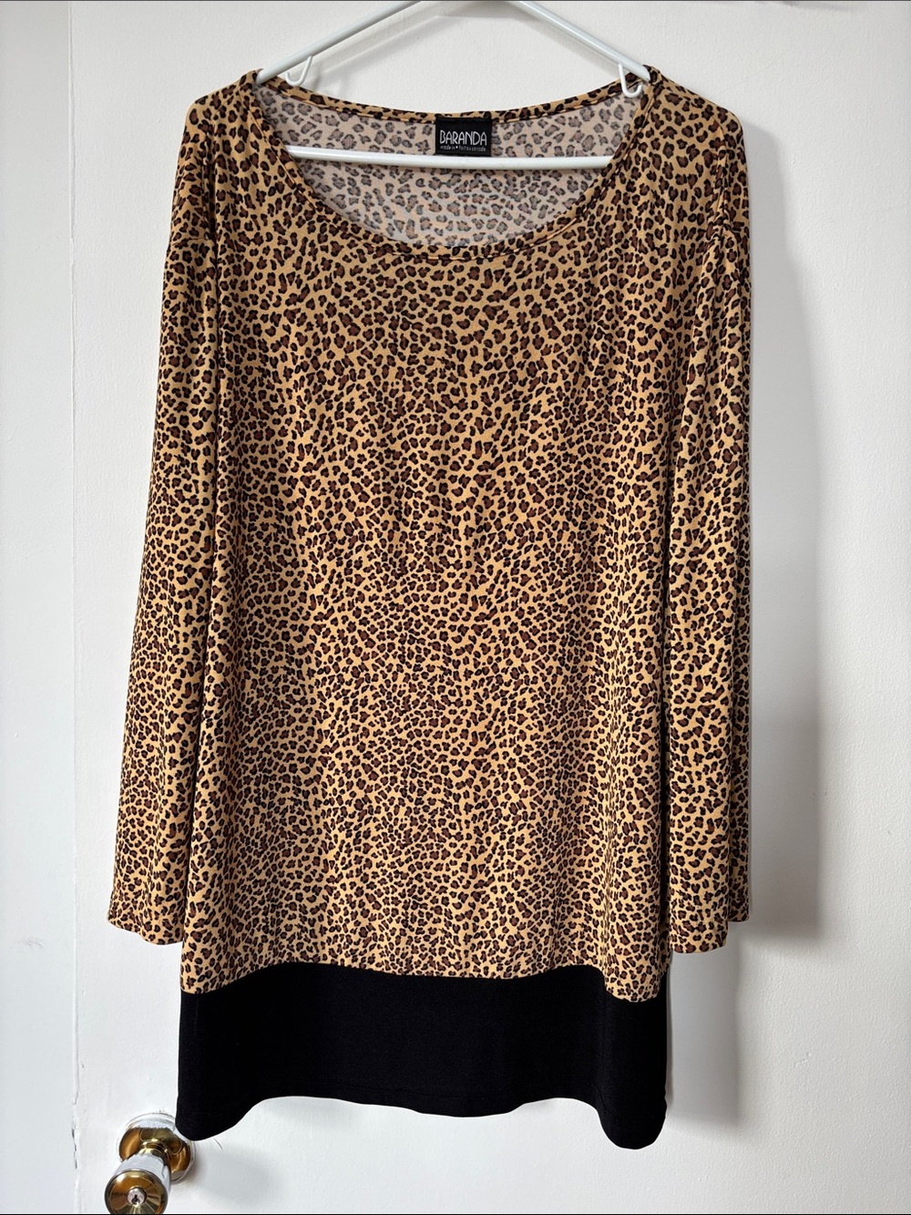 Baranda Leopard-Print Long Sleeve Top with Black Hem